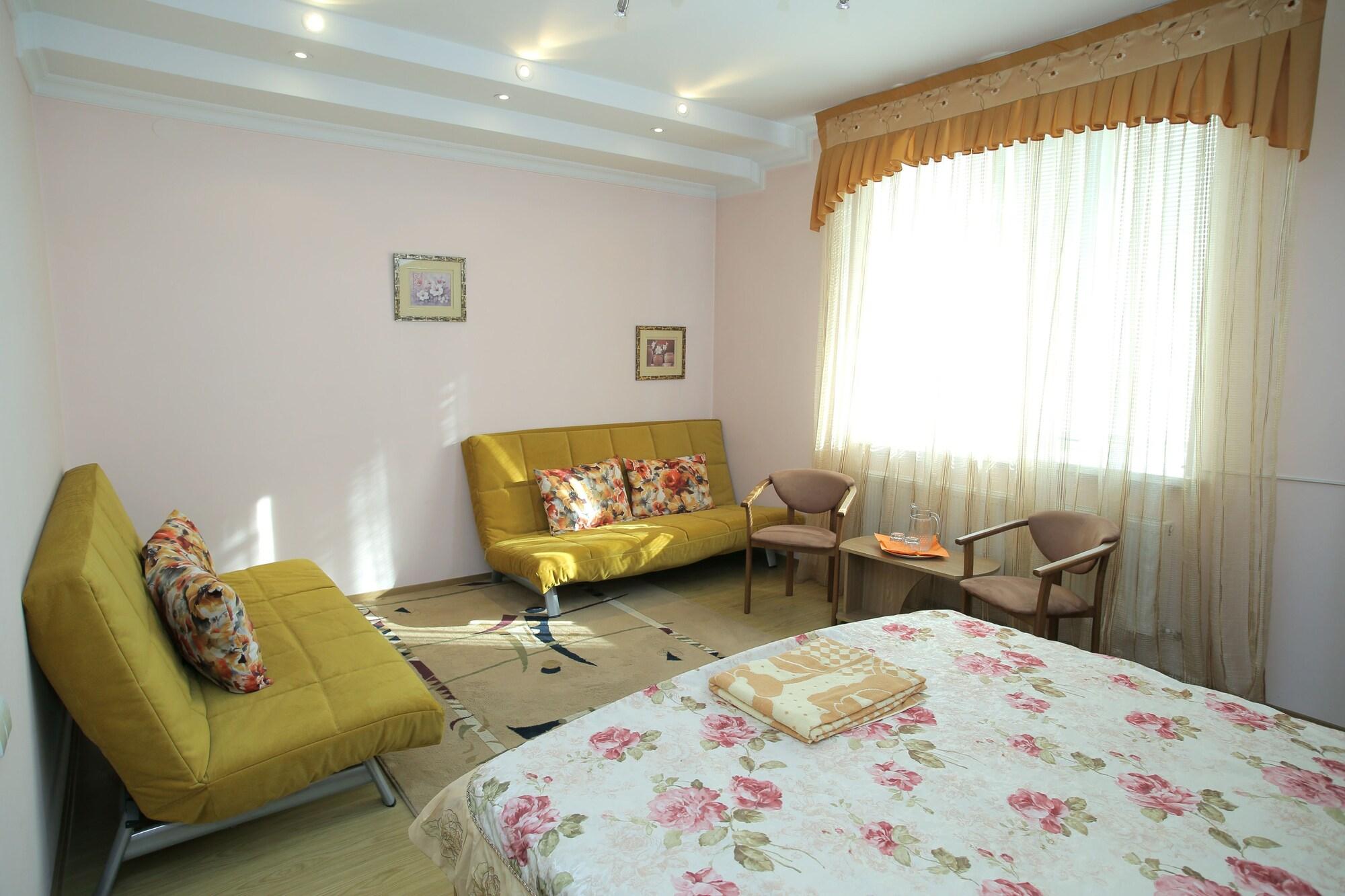Majami Hotel Chişinău Extérieur photo