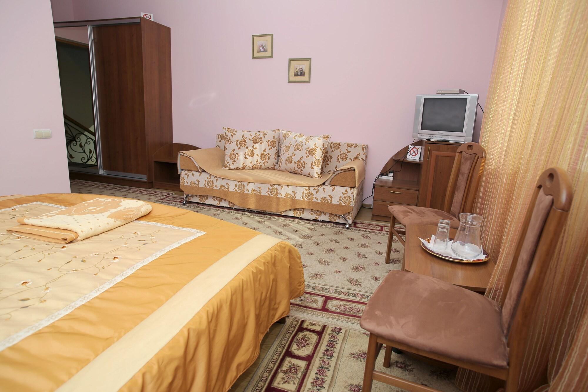 Majami Hotel Chişinău Extérieur photo