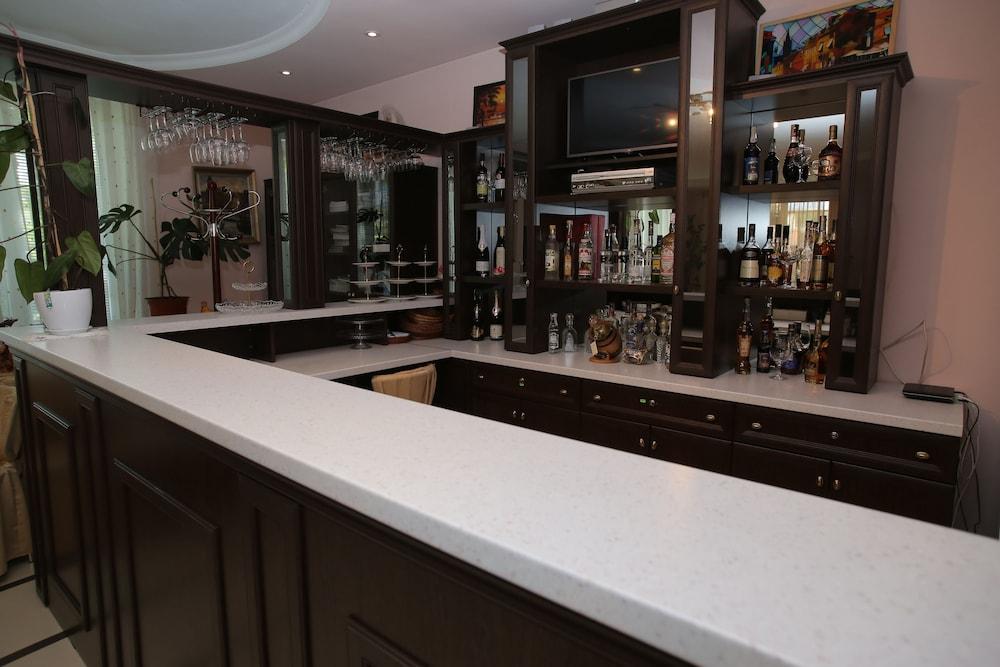 Majami Hotel Chişinău Extérieur photo