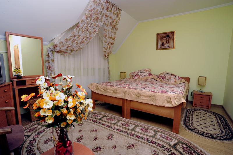 Majami Hotel Chişinău Extérieur photo