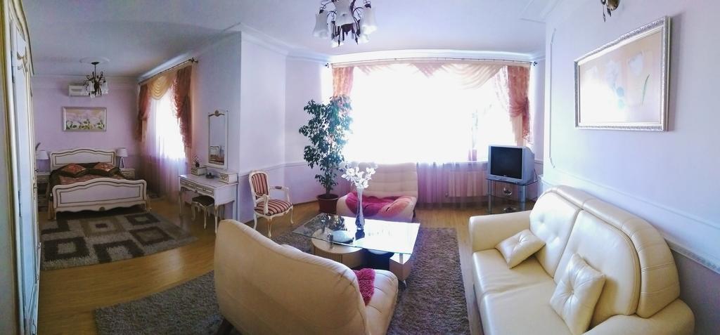 Majami Hotel Chişinău Extérieur photo